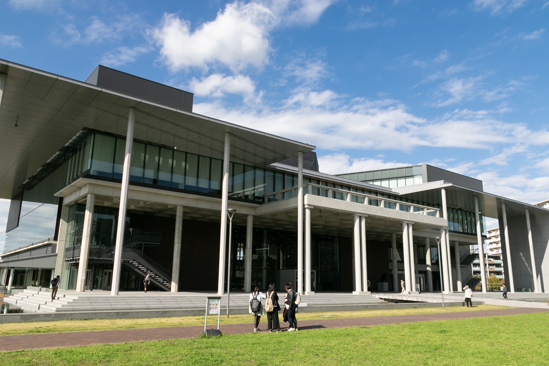 図書館内施設 – 東京理科大学図書館